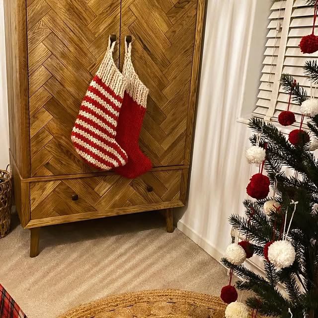Post by oak_furniture_land