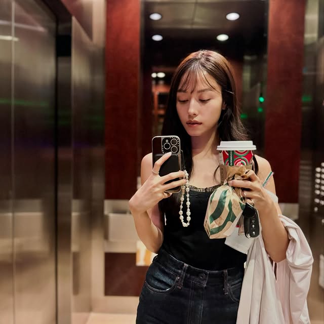 Post by chananasarina