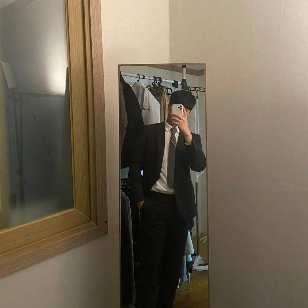 Hyun_1999ko's profile picture