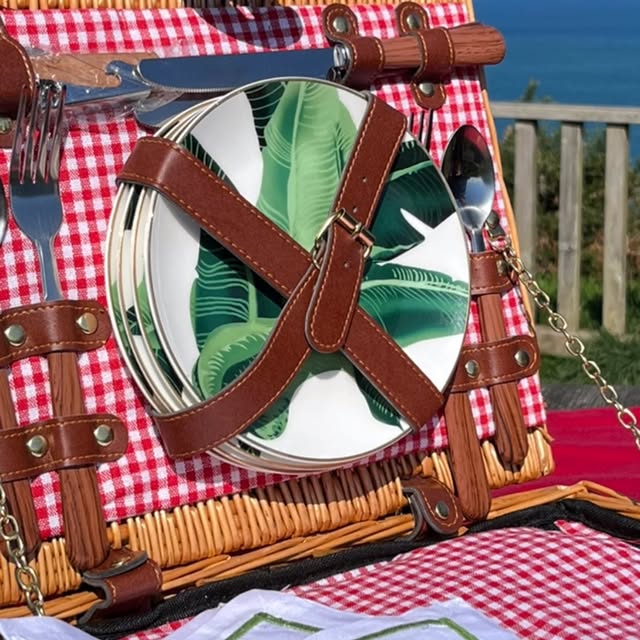 Post by malacca.tables