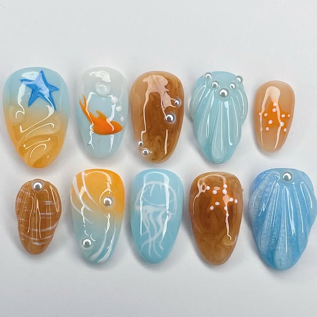 Post by nailsbynailah_