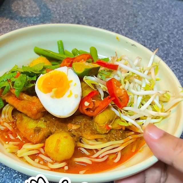 Post by zarinayu_cocodamia