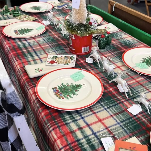 Post by vintagegreenantiques