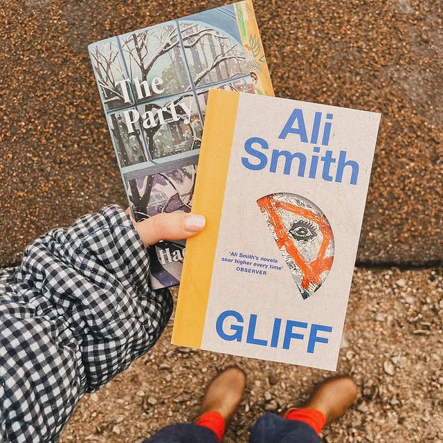 Post by whatphoeberead