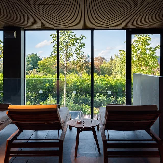 Post by domainereinemargotmgallery