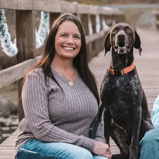 April Robertson's profile picture