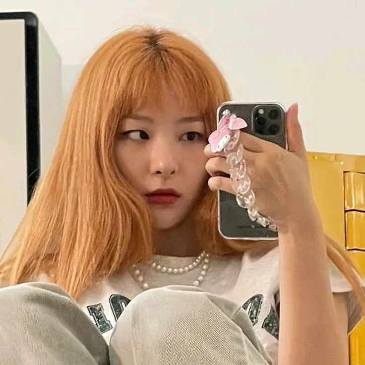 mira⛅'s profile picture