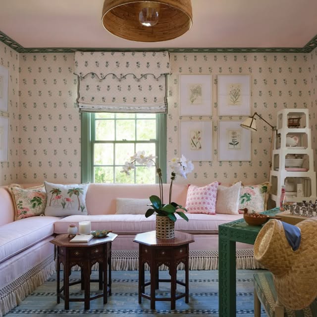 Post by phoebehoward_decorator