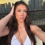 𝒟𝒶𝒻𝒾𝓃𝒶's profile picture