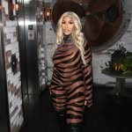 Akbar v's profile picture