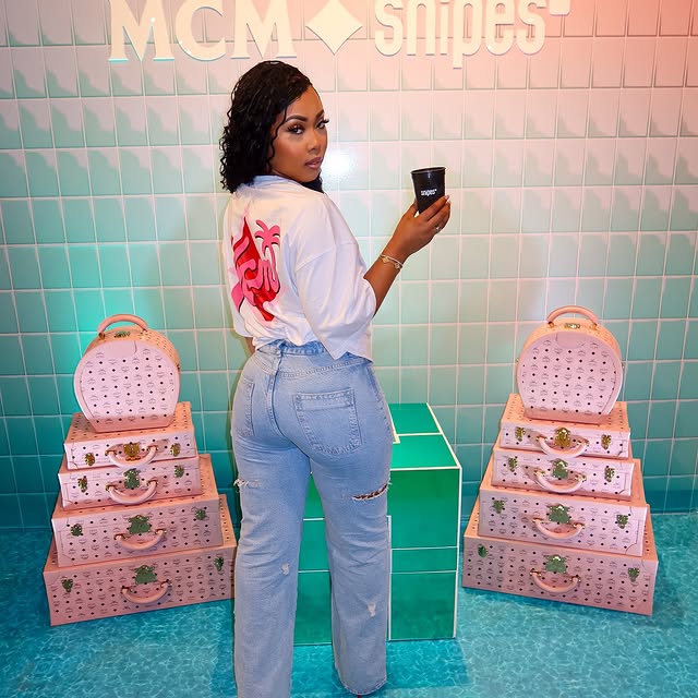 Post by iamjaelroumain