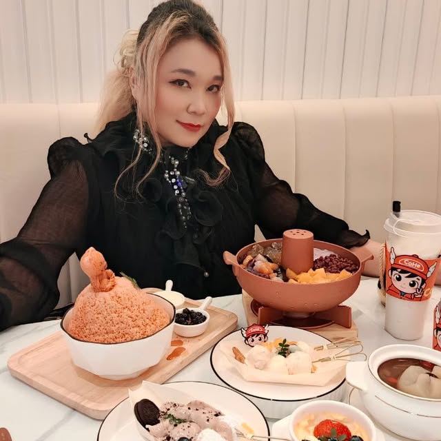 Post by anisaneesaofficial