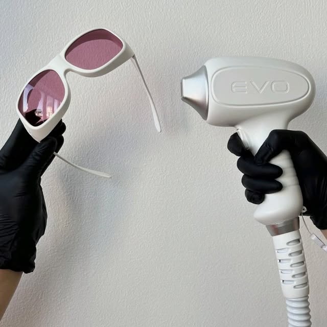 Post by glitzandglamaesthetic