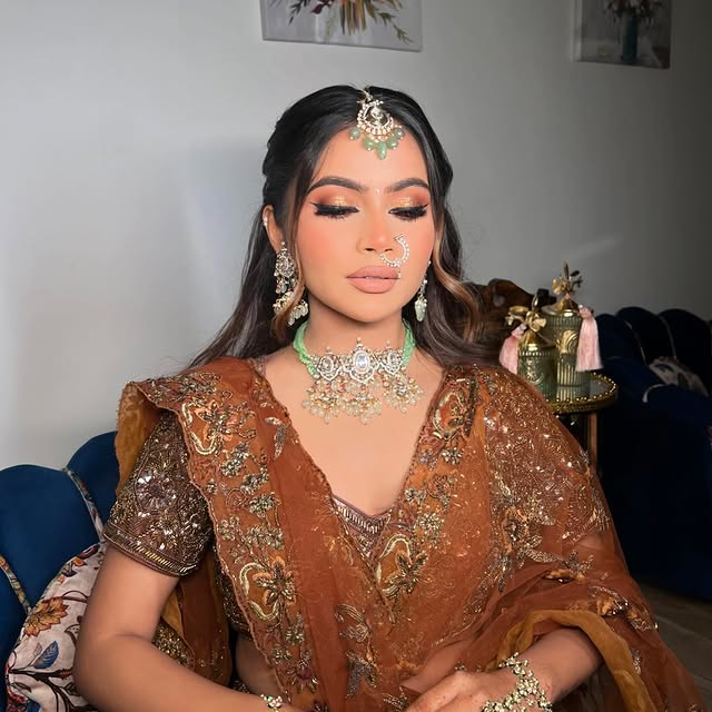 Post by forevergorgeousbypoojapal