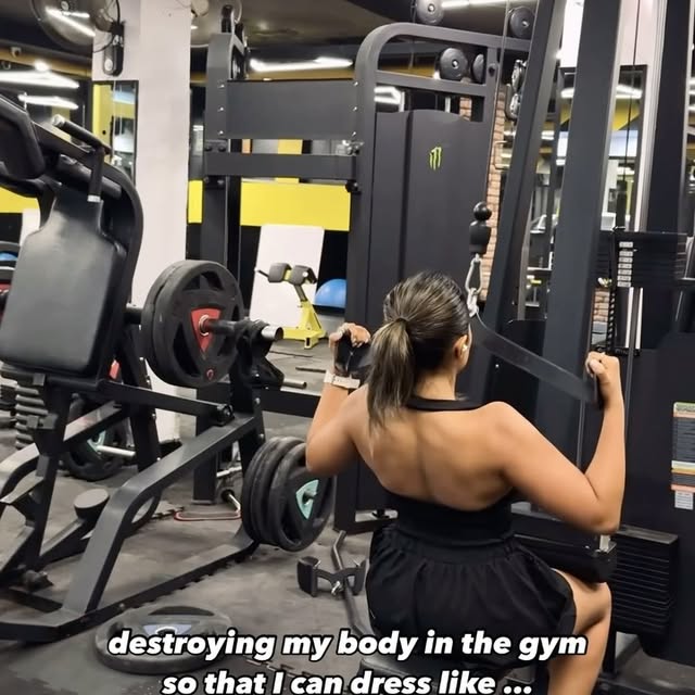 Post by forevergorgeousbypoojapal