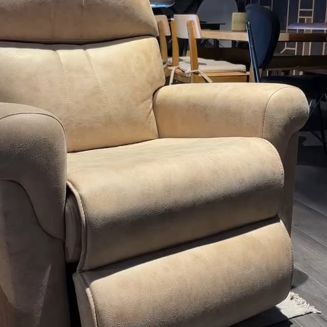 Post by evacfurniture