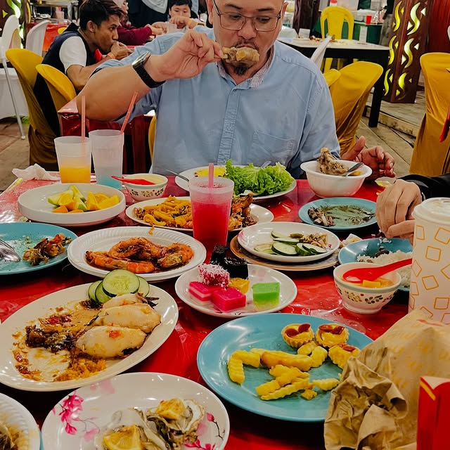 Post by zarinayu_cocodamia