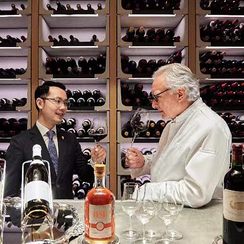 Post by alainducasseatmorpheusmacau