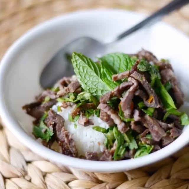 Post by house_of_trinh_setting