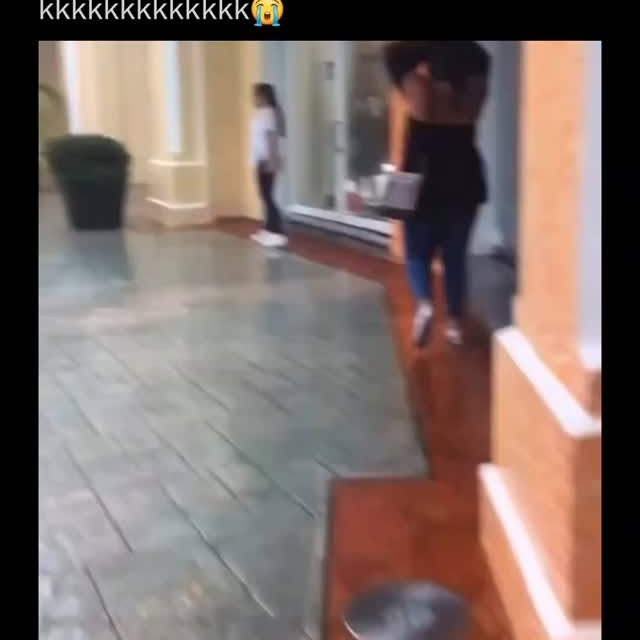 Post by zueirasbrasiloficiall