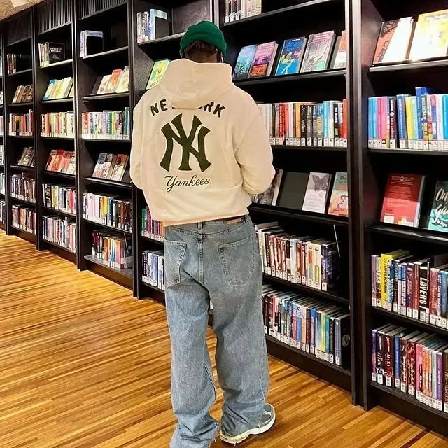 Post by outfitstylessss