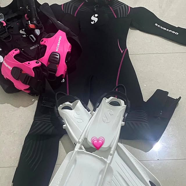 Post by scubaproasia