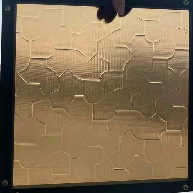 Post by glass_mirror_factory