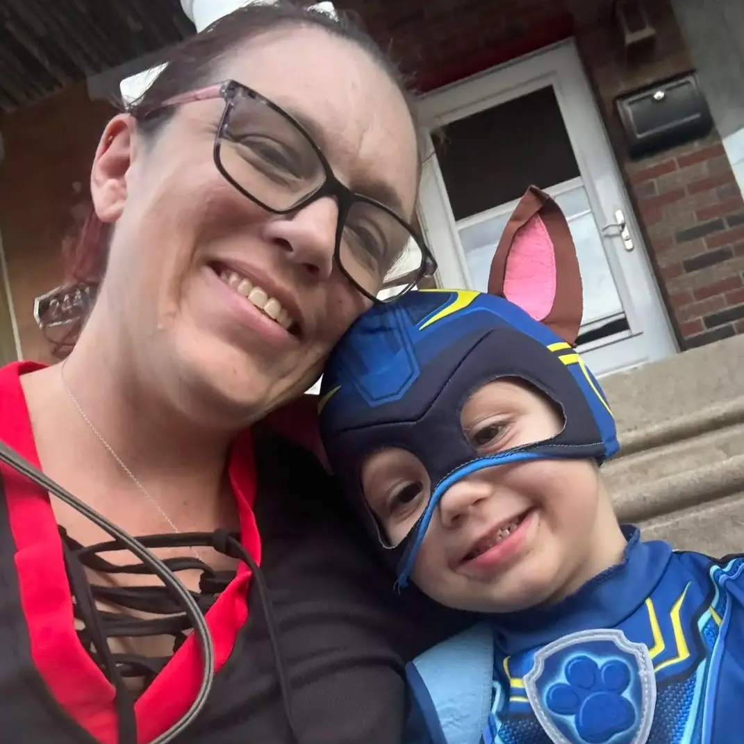 Beautifuli broken's profile picture