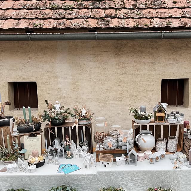 Post by country_wreath_moravia