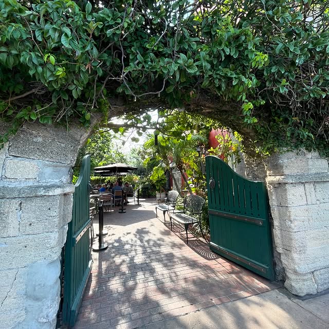 Post by polohousestyle