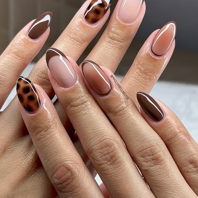 Post by nailsxbellaelyse