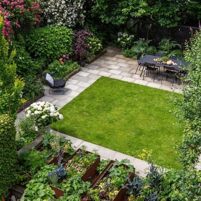 Post by hedge.garden.design.nursery