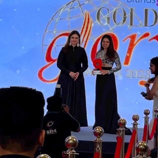 Post by keepitstylish_by_ammu