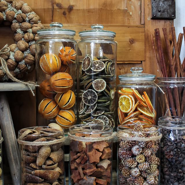 Post by country_wreath_moravia