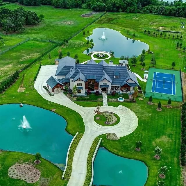 Post by mansionsempire