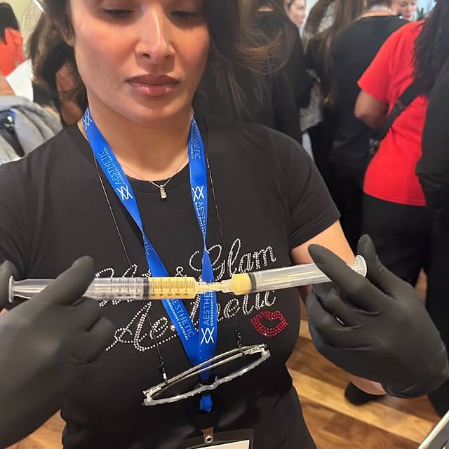 Post by glitzandglamaesthetic