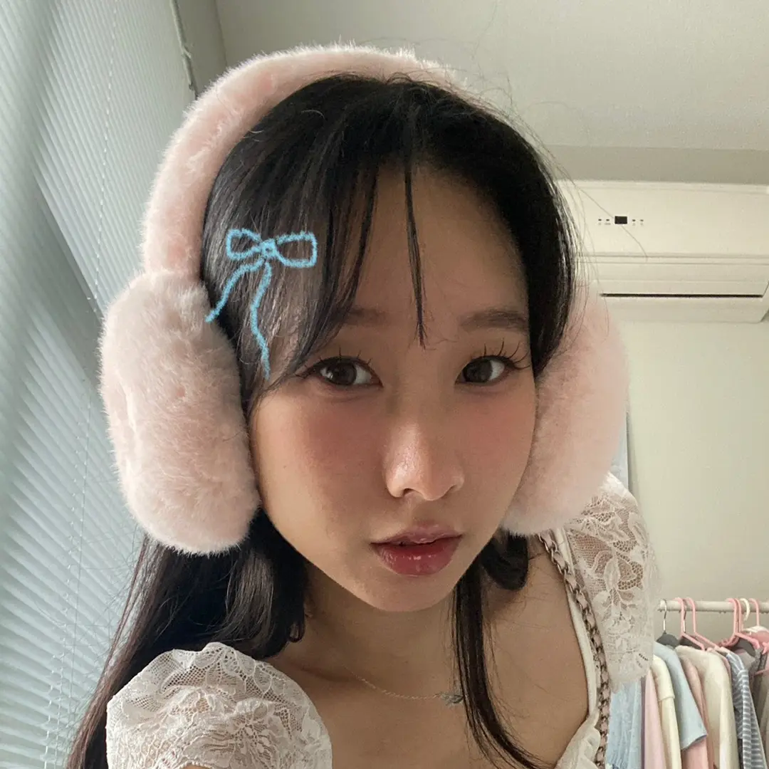 Kpop Fashion with Yim's profile picture