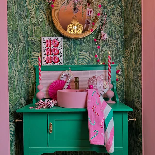 Post by our_casa_flamingo
