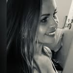 Sarah 🎀 🪩's profile picture