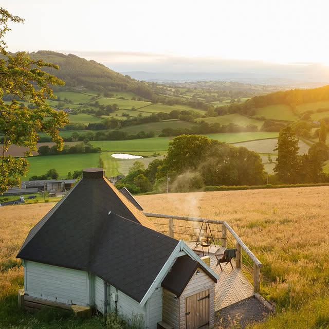 Post by canopyandstars