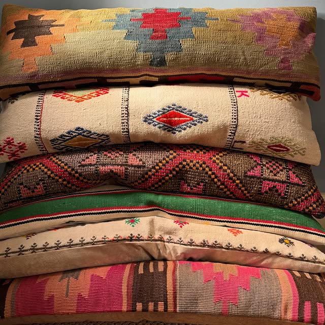 Post by sourced_by_holly