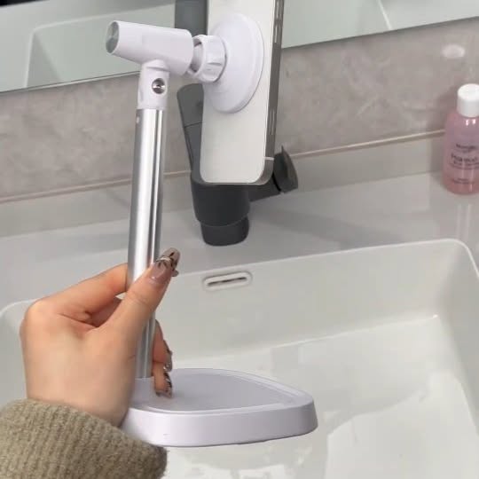 Post by review_show1