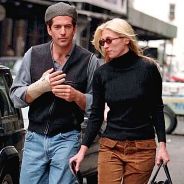 Post by carolyn__bessette