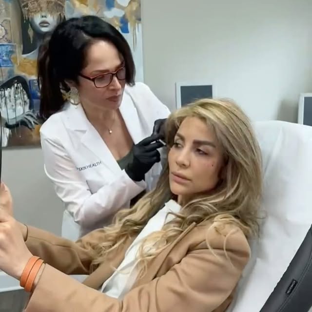 Post by glitzandglamaesthetic