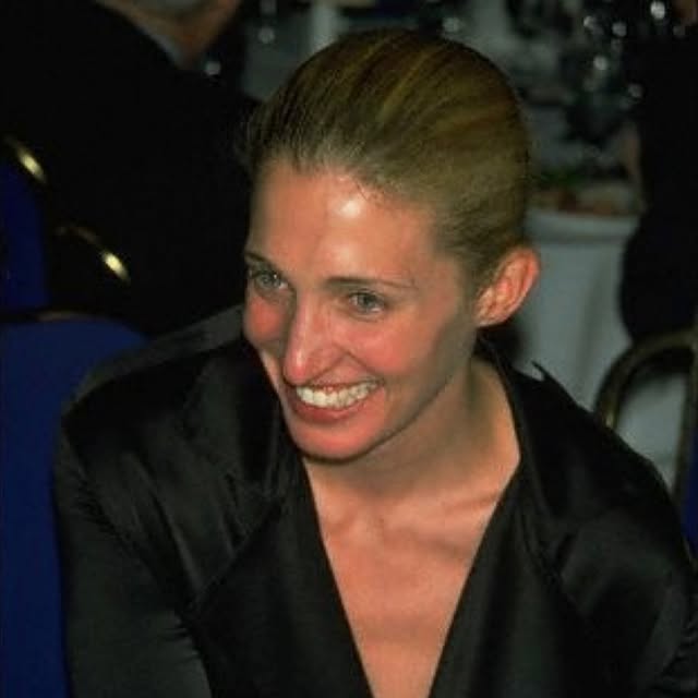 Post by carolyn__bessette