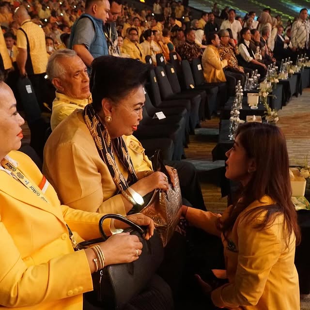 Post by meutya_hafid