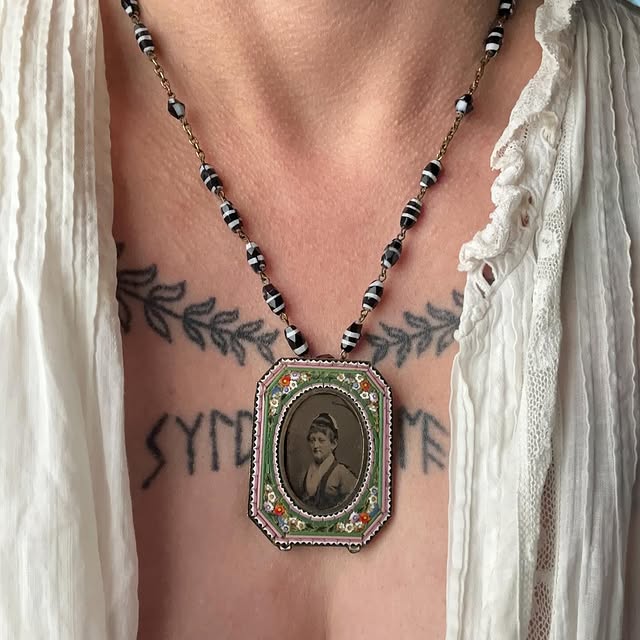 Post by forbiddenfruitvintage