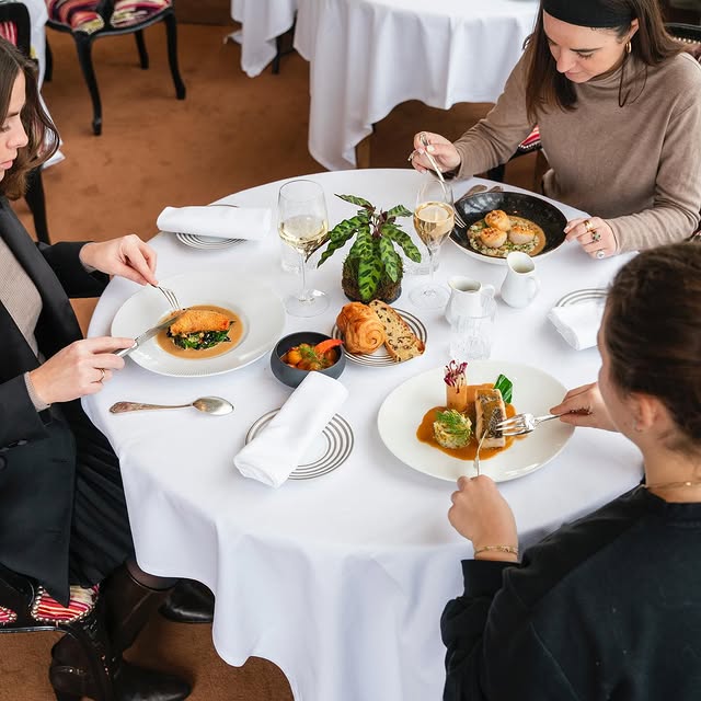 Post by la_grande_cascade_