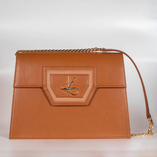 Post by lilianelaoualy