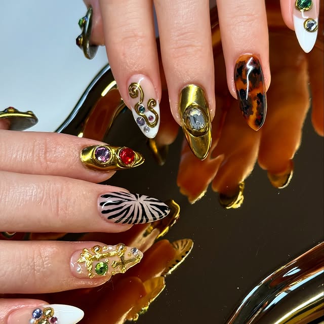 Post by juliettesprettysets